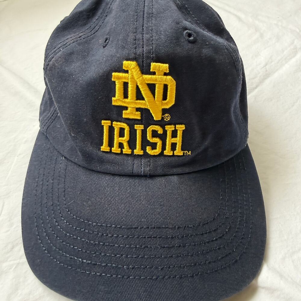 ’47 Notre Dame Irish Fitted Cap Navy Gold Embroidered S Classic Collegiate